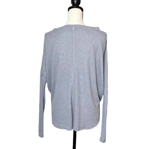 Urban Outfitters Out From Under Jojo Oversized Thermal Button-Front Top Gray - Picture 6 of 10